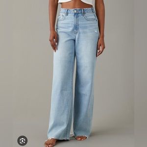 AE Baggy Jeans! Never worn. Super comfy.